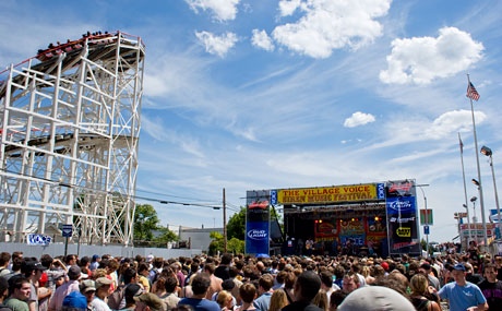 New York - estrelas da msica fazem shows de graa em NY