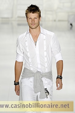 SPFW: Primeiro dia da semana de moda paulistana