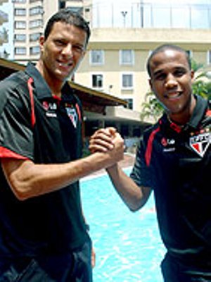 Um � pouco, dois � bom!