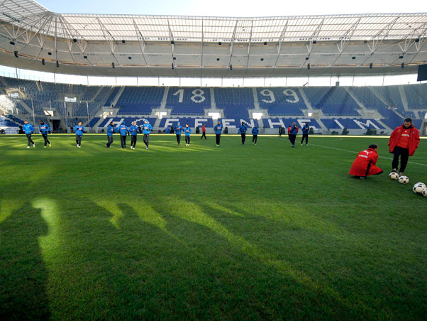 Conhe�a o novo est�dio do Hoffenheim