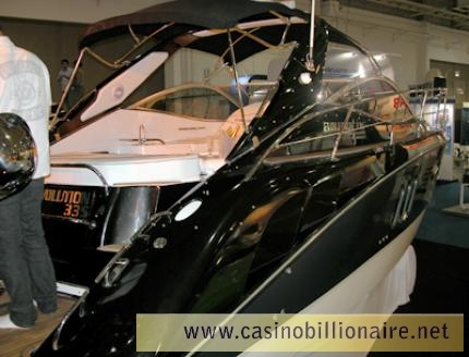 As lanchas mais luxuosas do mundo - EVOLUTION 310