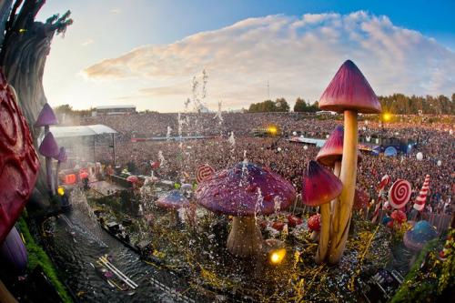 Blgica - Tomorrowland, festivais e atividades de vero