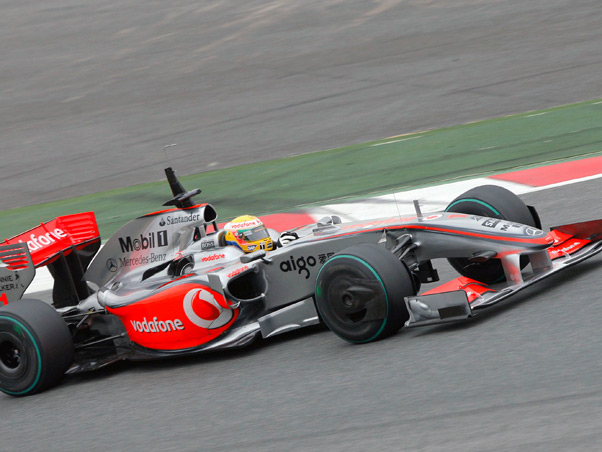 Pilotos da F�rmula 1 testam seus carros