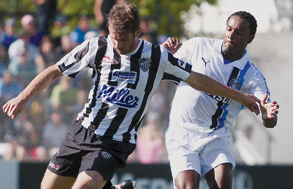 Aumenta a crise: Gr�mio perde mais uma