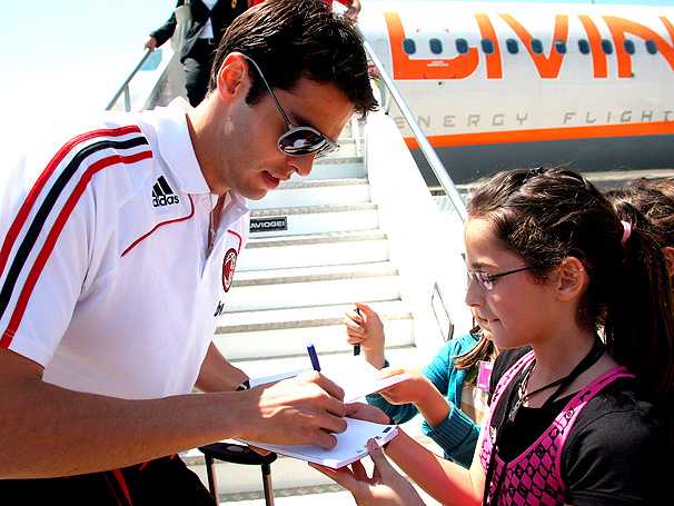 Kak� diz que sentiu falta de participar da Liga dos Campe�es