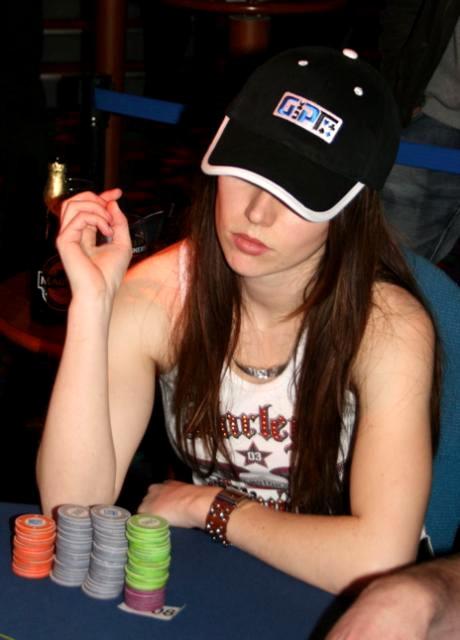 a bad girl do poker - Liv Boeree