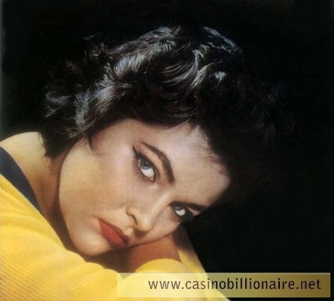 A maquiagem marcante de Maysa