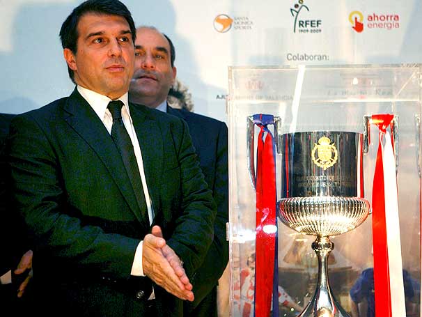 Elenco do Barcelona pode embolsar 109 milh�es de reais