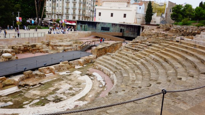 O que fazer em Mlaga Espanha - Ruinas do Teatro Romano