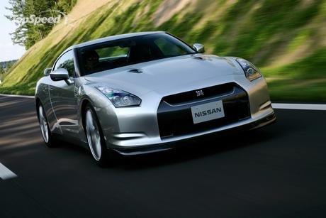 Nissan GT-R