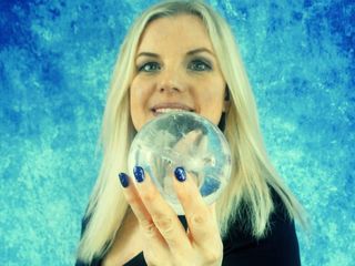 AnnaSimoneOranum Psychic chat room