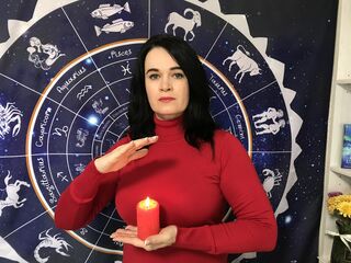 MysticMilenaOranum Psychic chat room