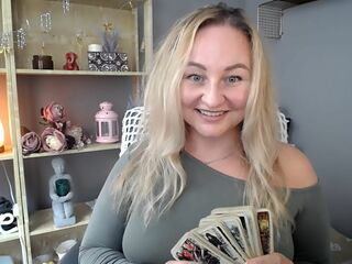 ShellieOranum Psychic chat room